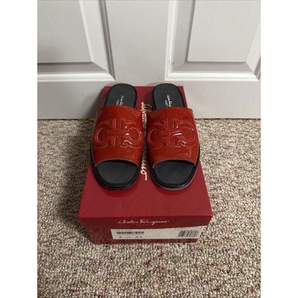 Salvatore Ferragamo Boutique Slides Lacca Red Women's Size 6.5 AA Open Toe Mules